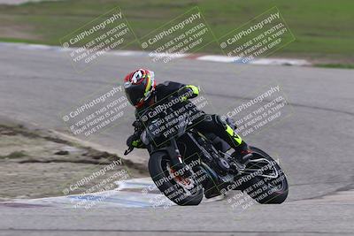 media/Nov-30-2025-TrackDaz (Sun) [[d8b22663df]]/B Group/Session 3 (Off Ramp)/